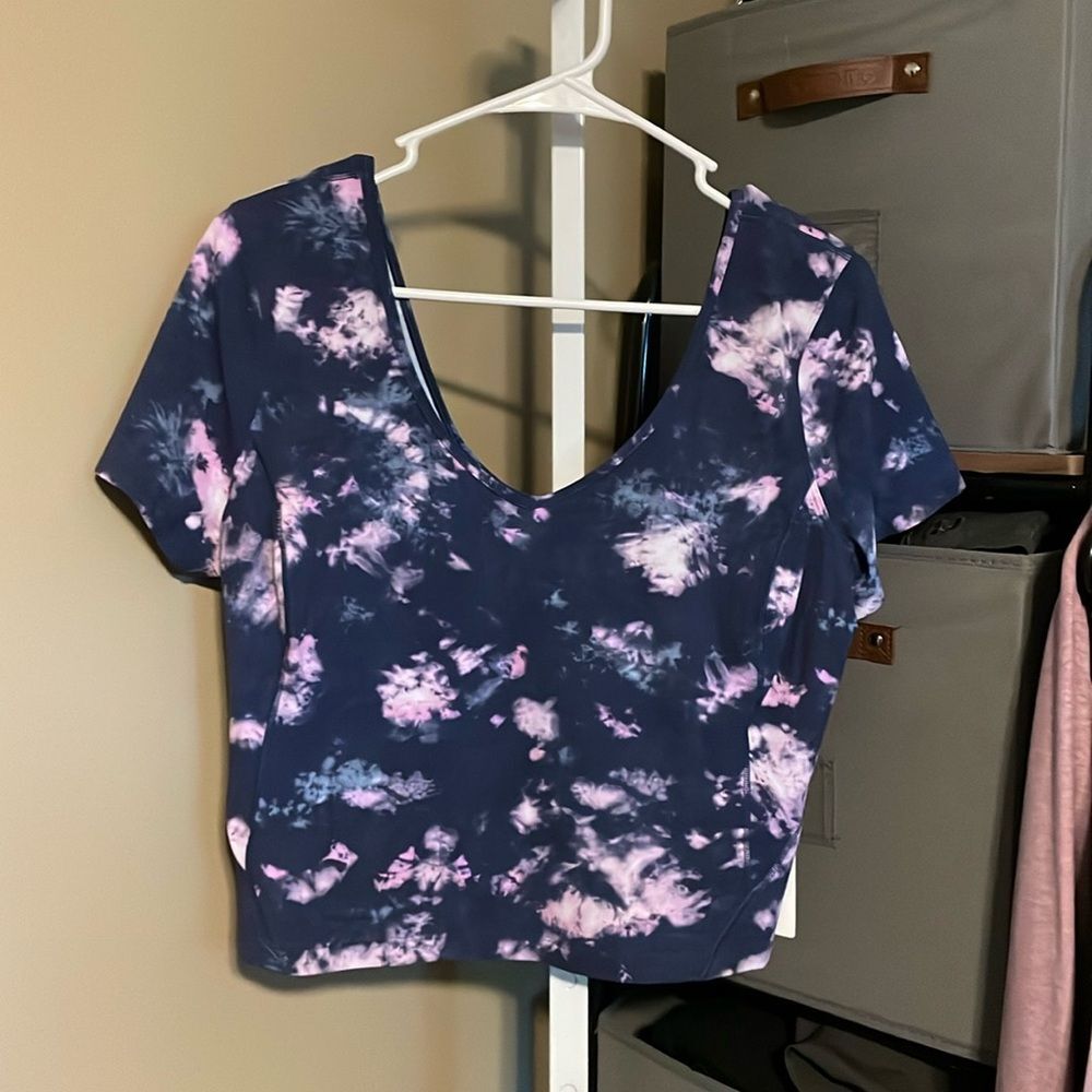 NWT Lululemon Align Short Sleeve Tee Sz 12 Circulate Tie Dye Mineral Blue Multi